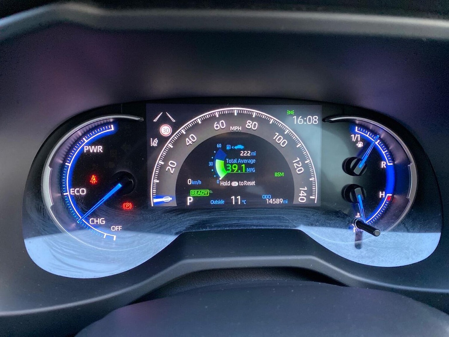 Used Toyota RAV4 2022 for sale - 76904955: Photo 10