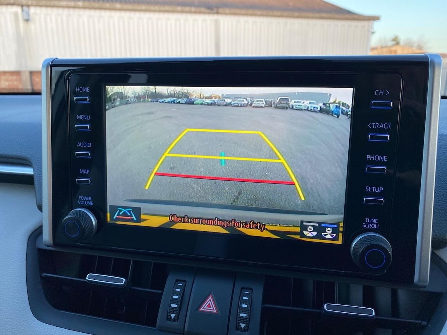 Used Toyota RAV4 2022 for sale - 76904955: Photo 23