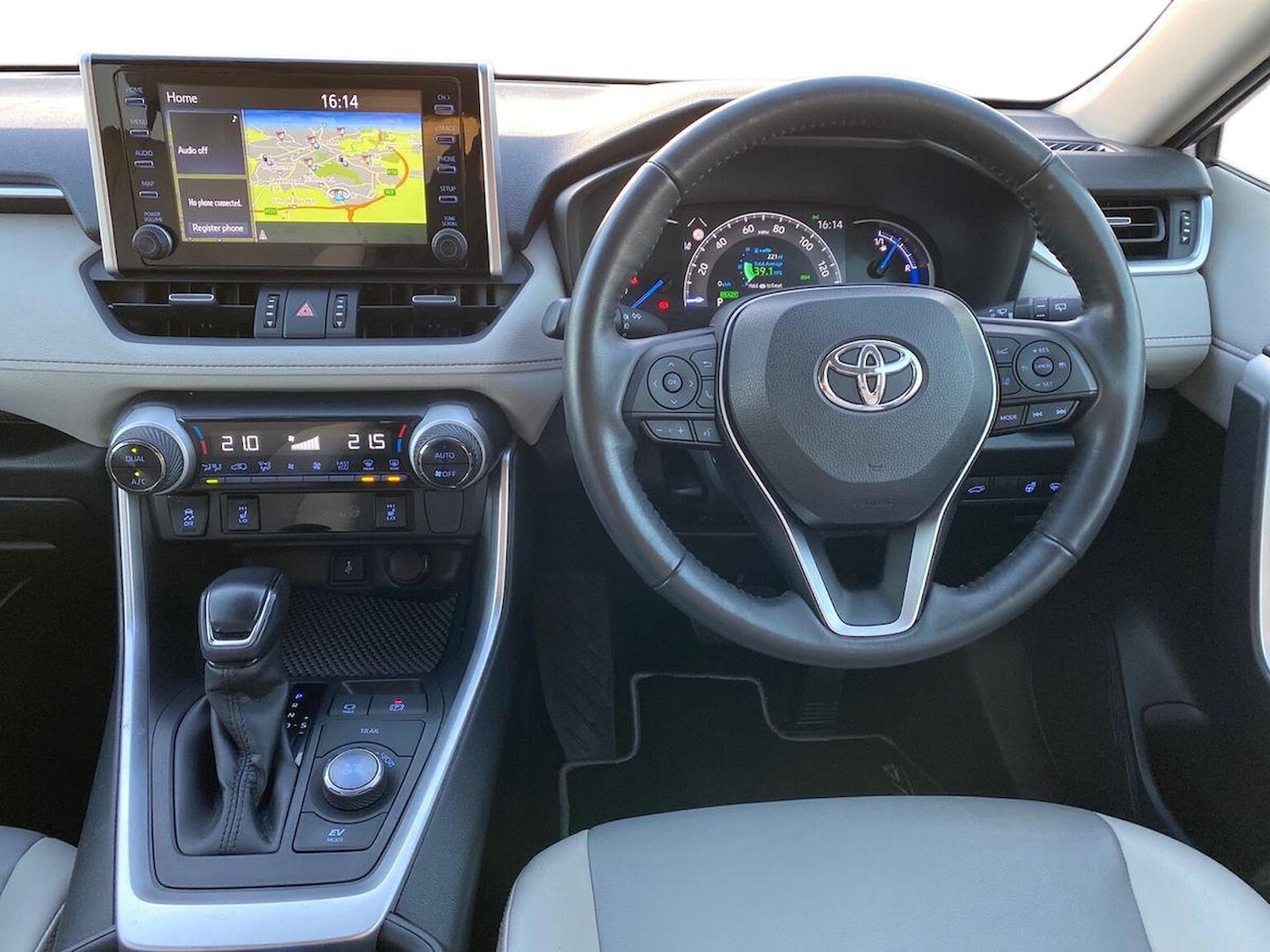 Used Toyota RAV4 2022 for sale - 76904955: Photo 9