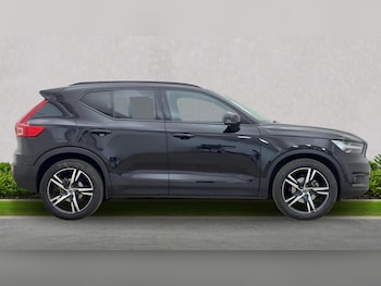 Used Volvo XC40 2020 for sale - 76969040: Photo