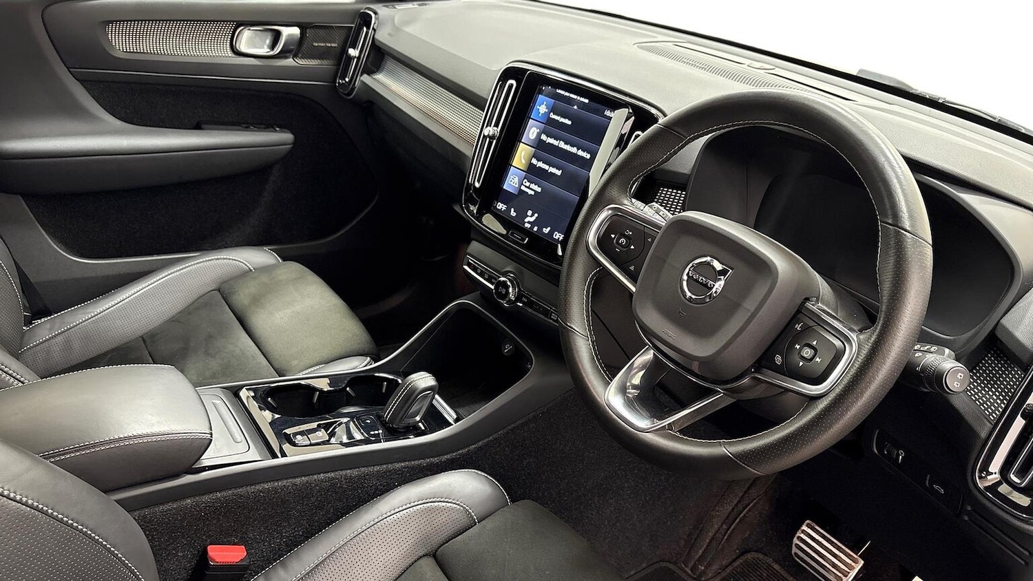 Used Volvo XC40 2020 for sale - 76969040: Photo 7