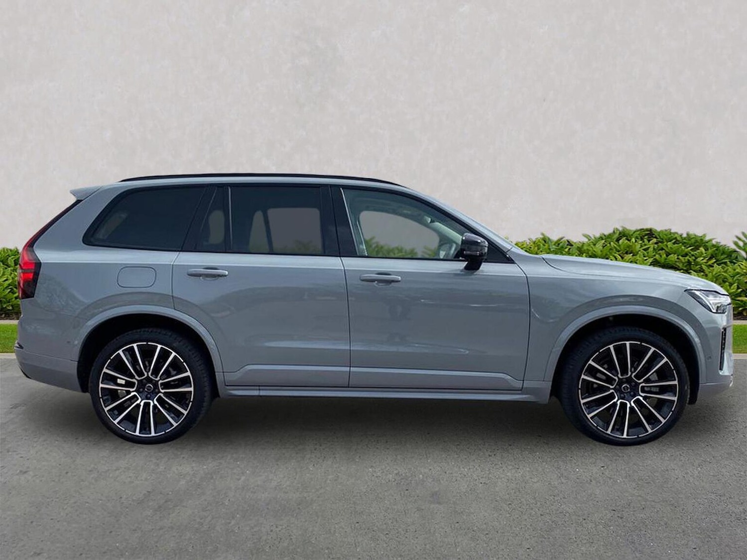 Used Volvo XC90 2025 for sale - 78193944: Photo 3