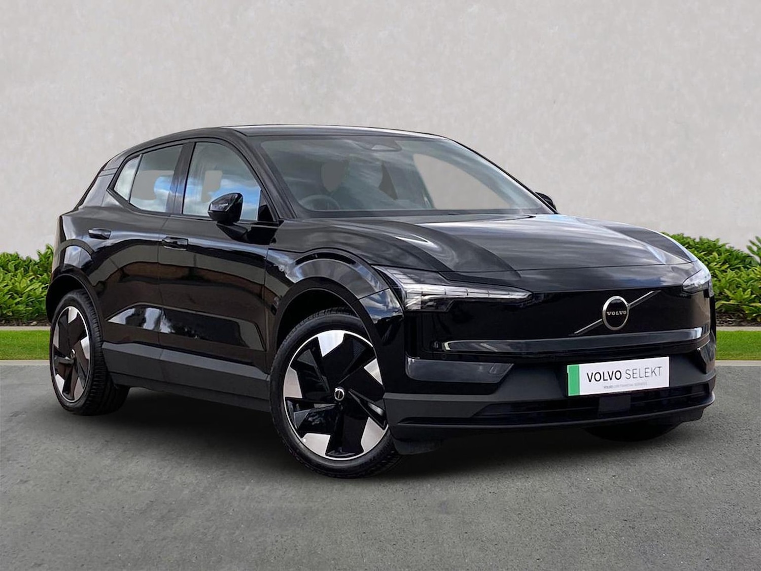 Used Volvo EX30 2025 for sale - 76019488: Photo 1