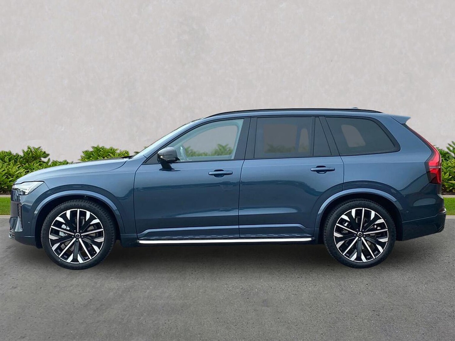 Used Volvo XC90 2025 for sale - 76497345: Photo 19