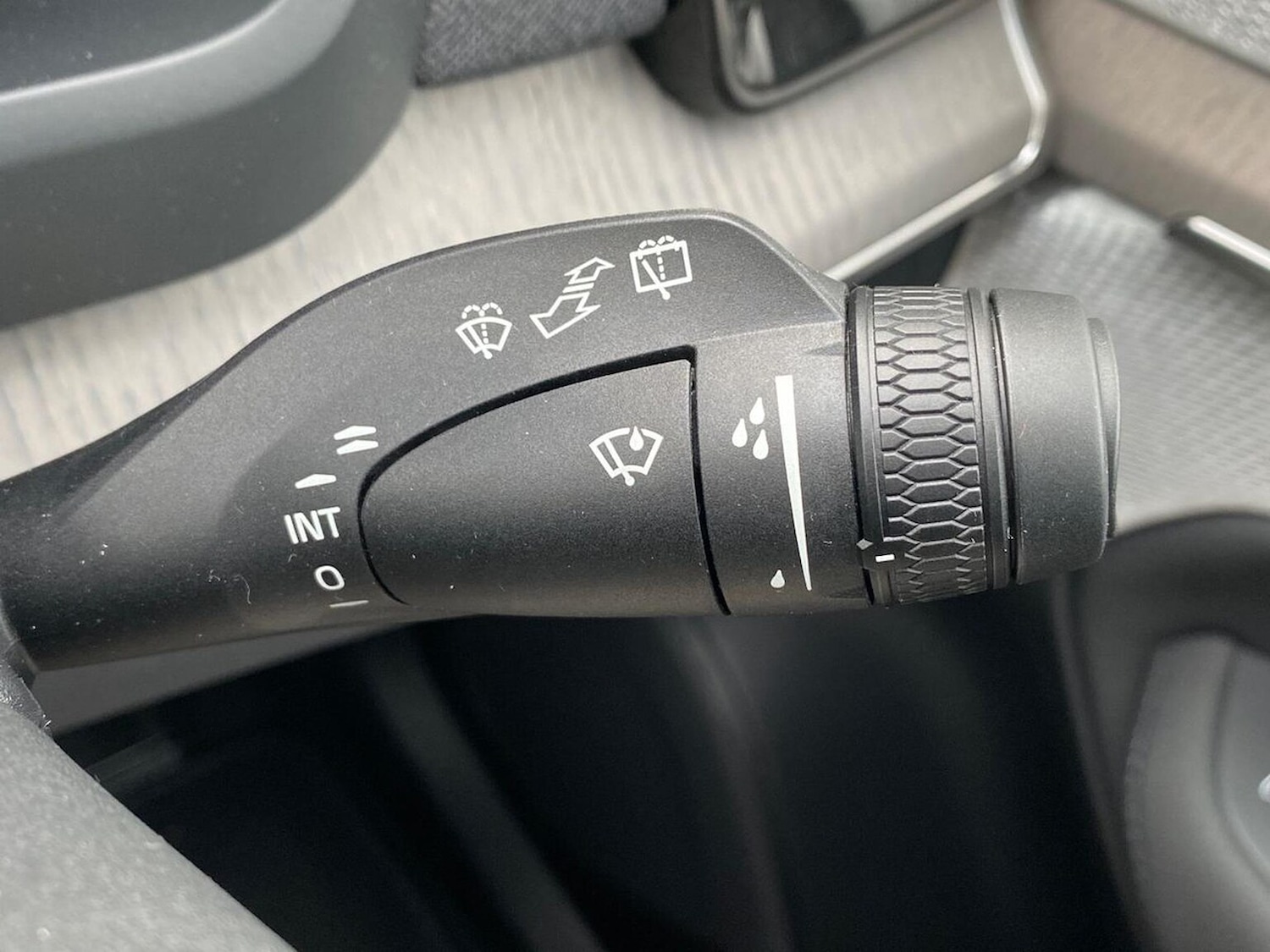 Used Volvo XC90 2025 for sale - 76497345: Photo 28