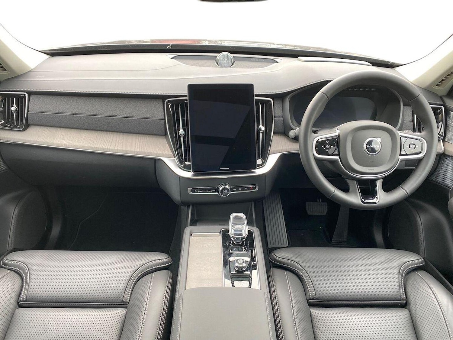 Used Volvo XC90 2025 for sale - 76497345: Photo 8