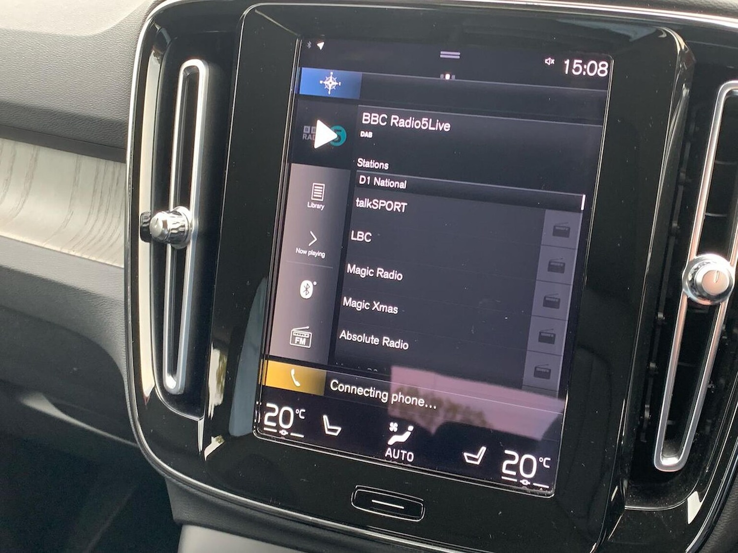 Used Volvo XC40 2021 for sale - 76313836: Photo 11