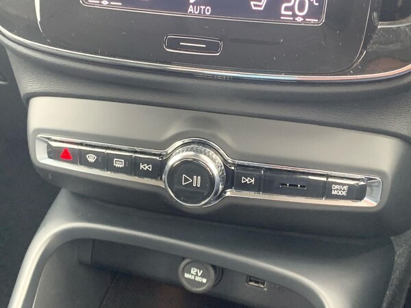 Used Volvo XC40 2021 for sale - 76313836: Photo 22