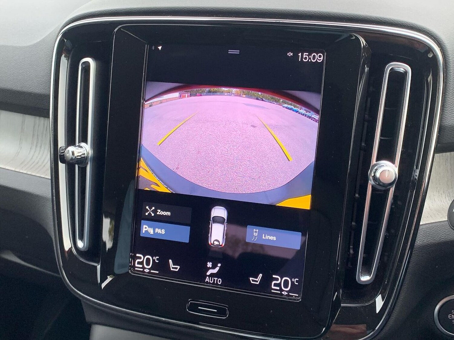 Used Volvo XC40 2021 for sale - 76313836: Photo 23