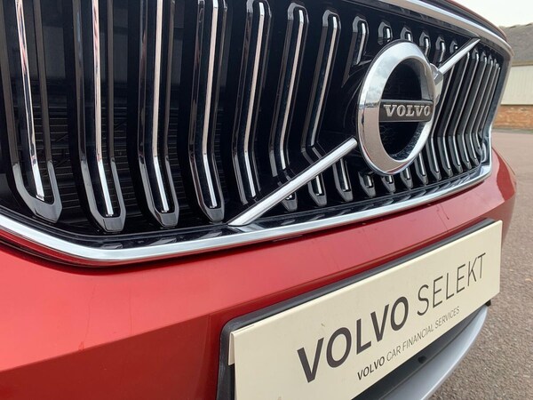 Used Volvo XC40 2021 for sale - 76313836: Photo 29