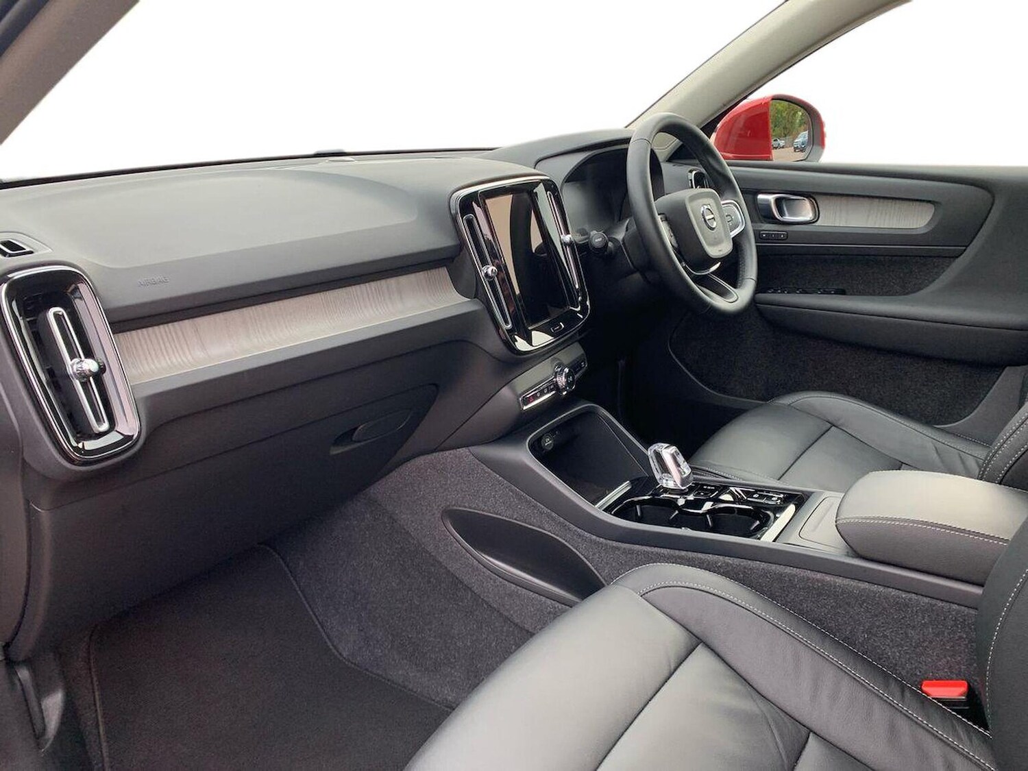 Used Volvo XC40 2021 for sale - 76313836: Photo 7