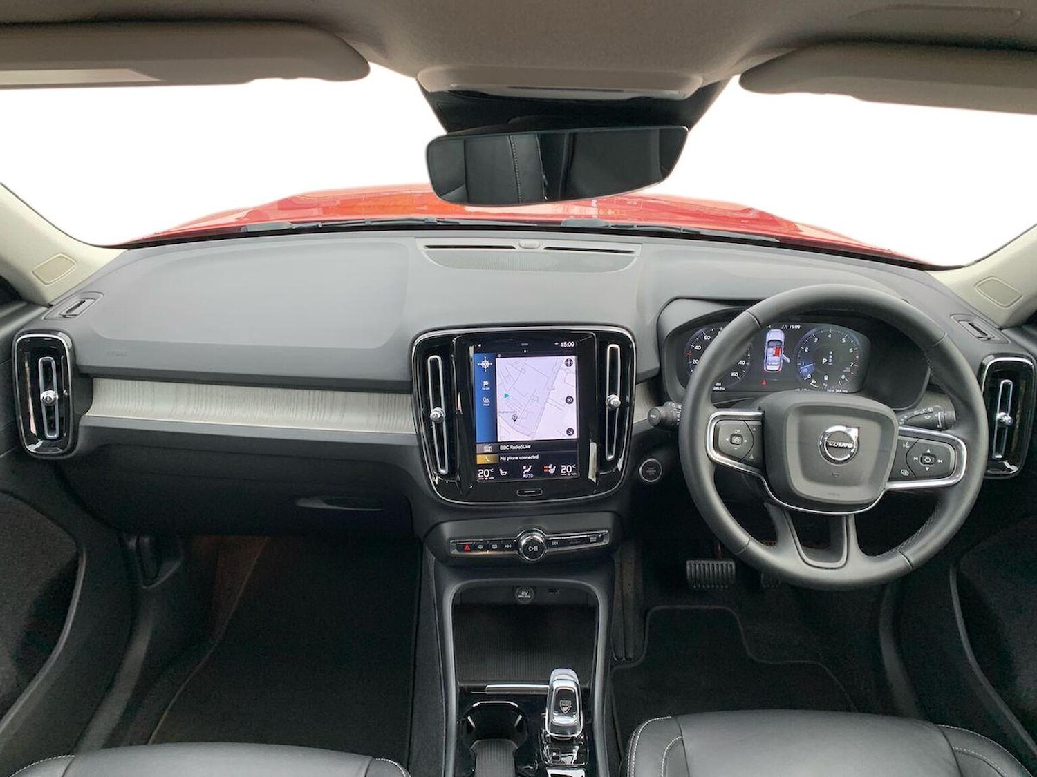 Used Volvo XC40 2021 for sale - 76313836: Photo 8