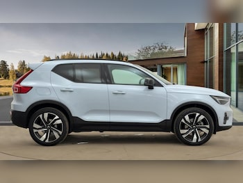 Used Volvo XC40 2024 for sale - 75605003: Photo