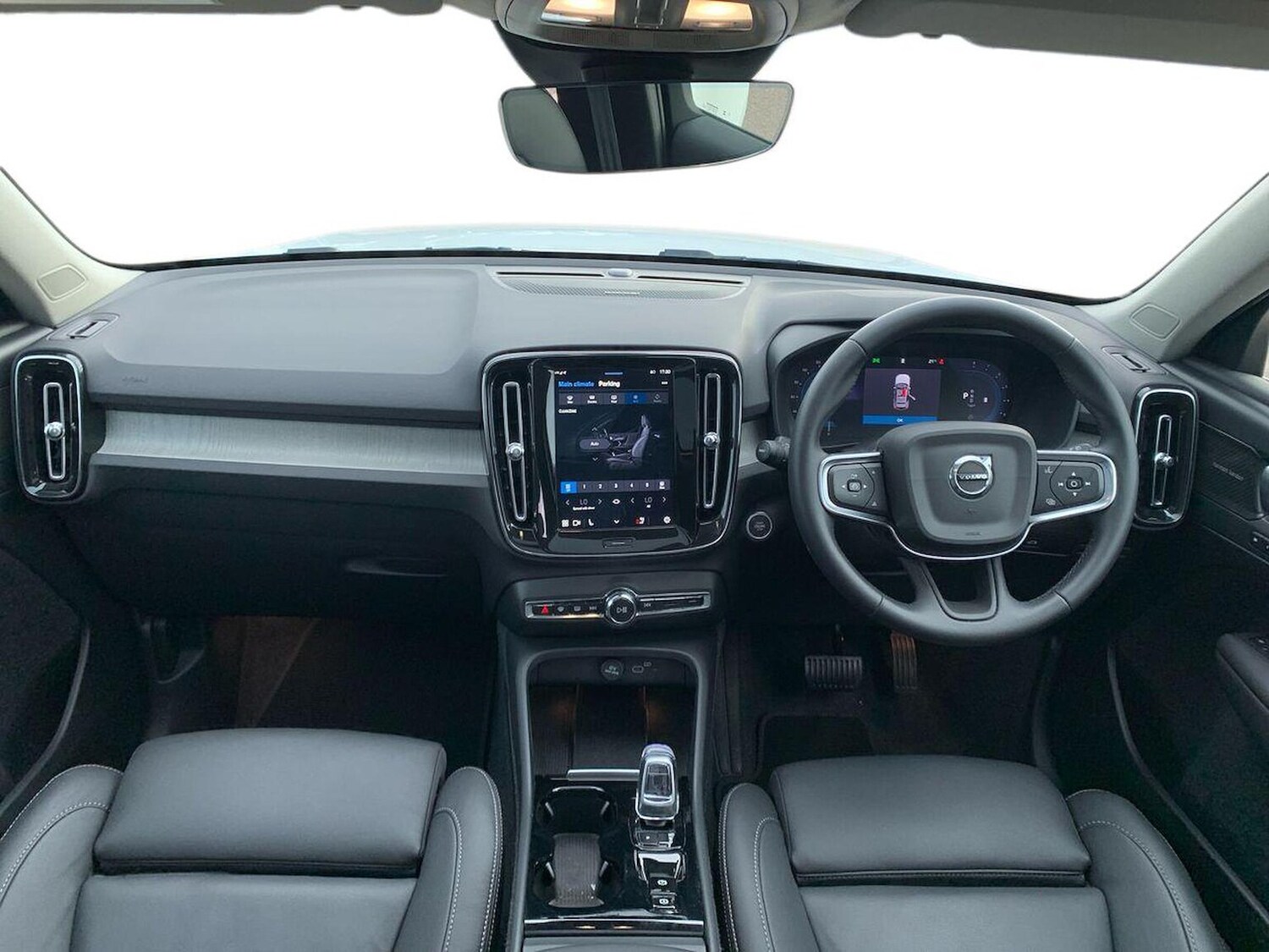 Used Volvo XC40 2024 for sale - 76005813: Photo 8