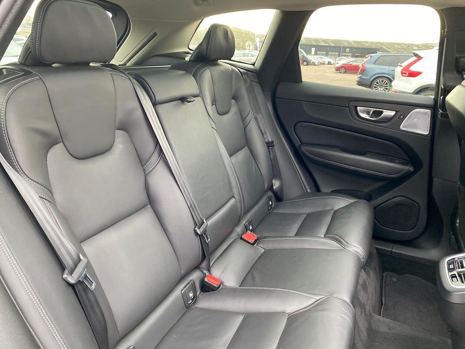 Used Volvo XC60 2022 for sale - 76963579: Photo 16