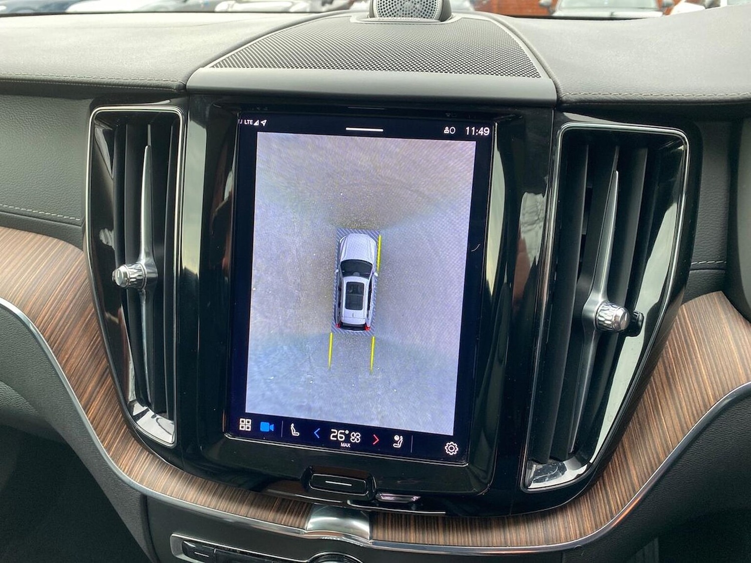 Used Volvo XC60 2022 for sale - 76963579: Photo 23