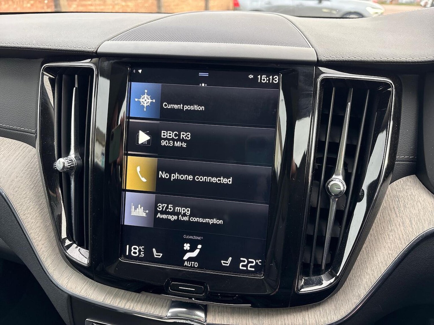 Used Volvo XC60 2019 for sale - 76497355: Photo 11