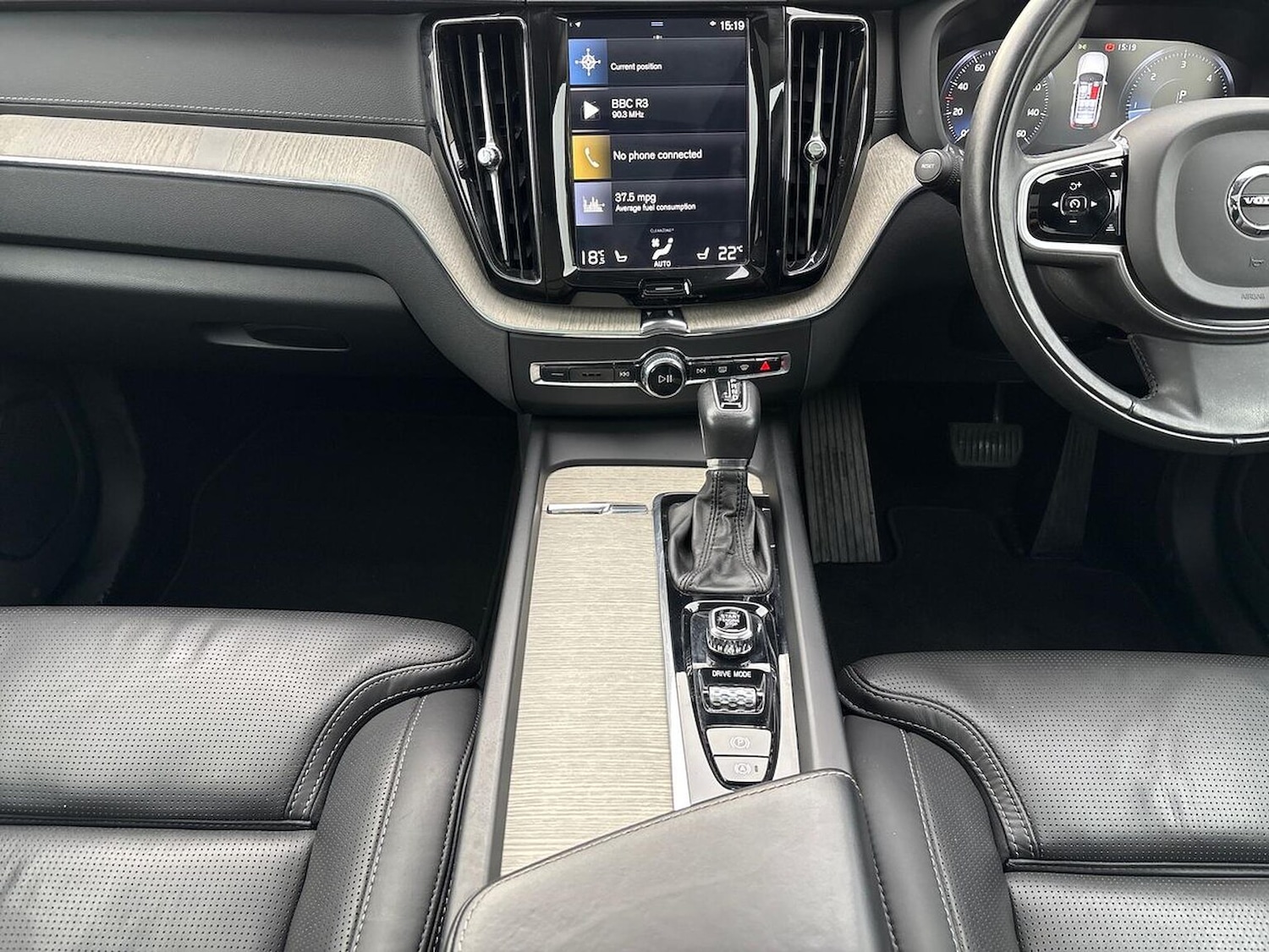 Used Volvo XC60 2019 for sale - 76497355: Photo 13