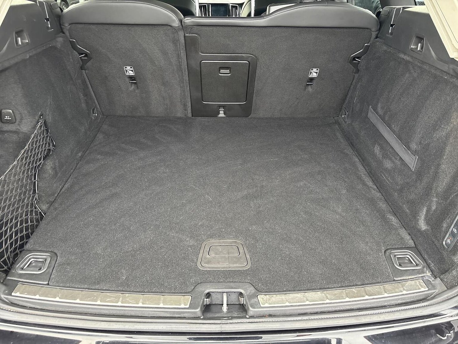 Used Volvo XC60 2019 for sale - 76497355: Photo 17