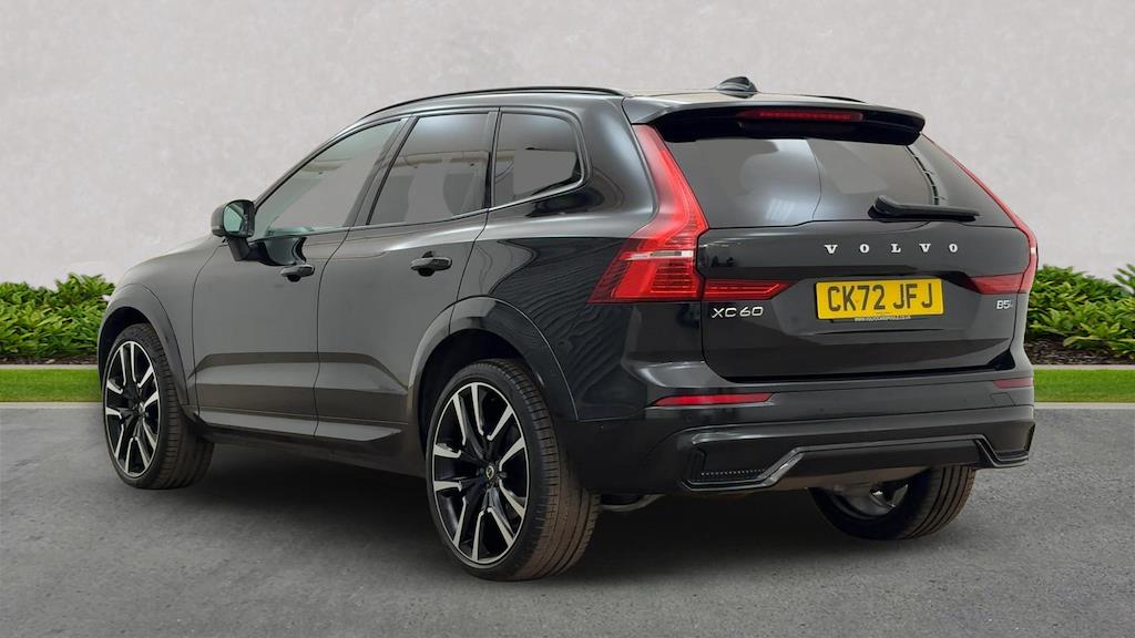 Used Volvo XC60 2022 for sale - 76969041: Photo 2