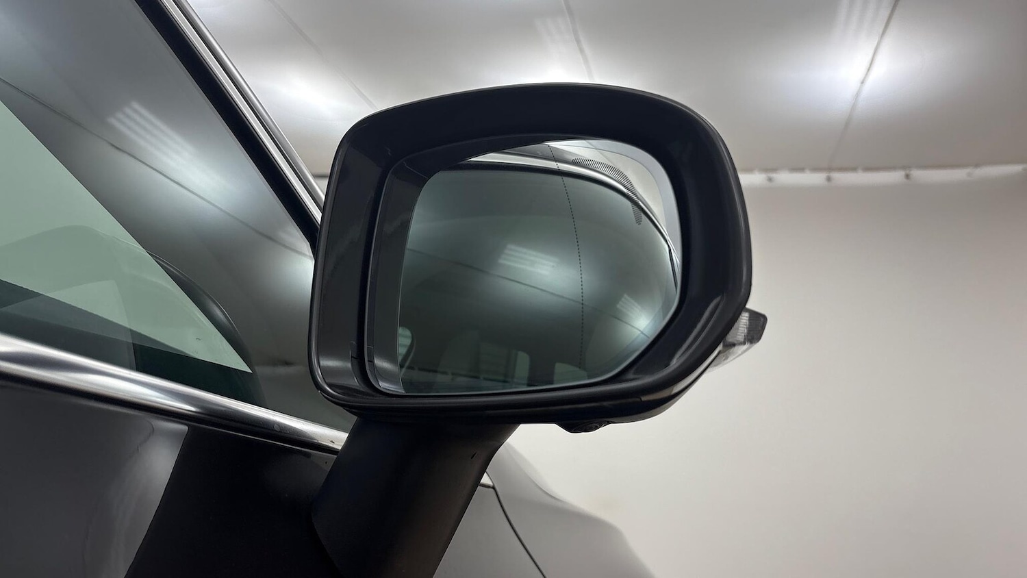 Used Volvo XC60 2025 for sale - 76422370: Photo 19