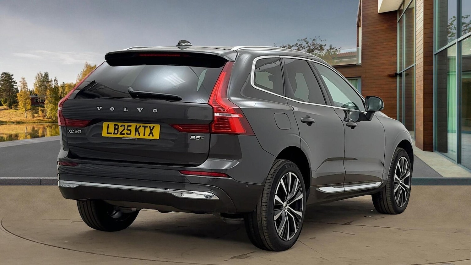 Used Volvo XC60 2025 for sale - 76422370: Photo 4