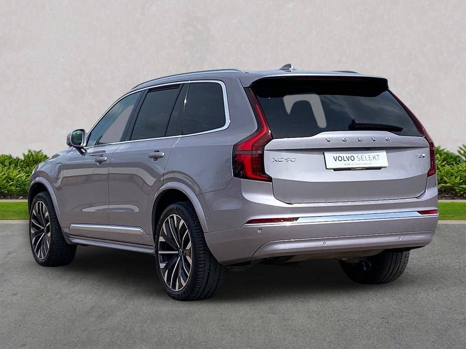 Used Volvo XC90 2025 for sale - 78194030: Photo 2