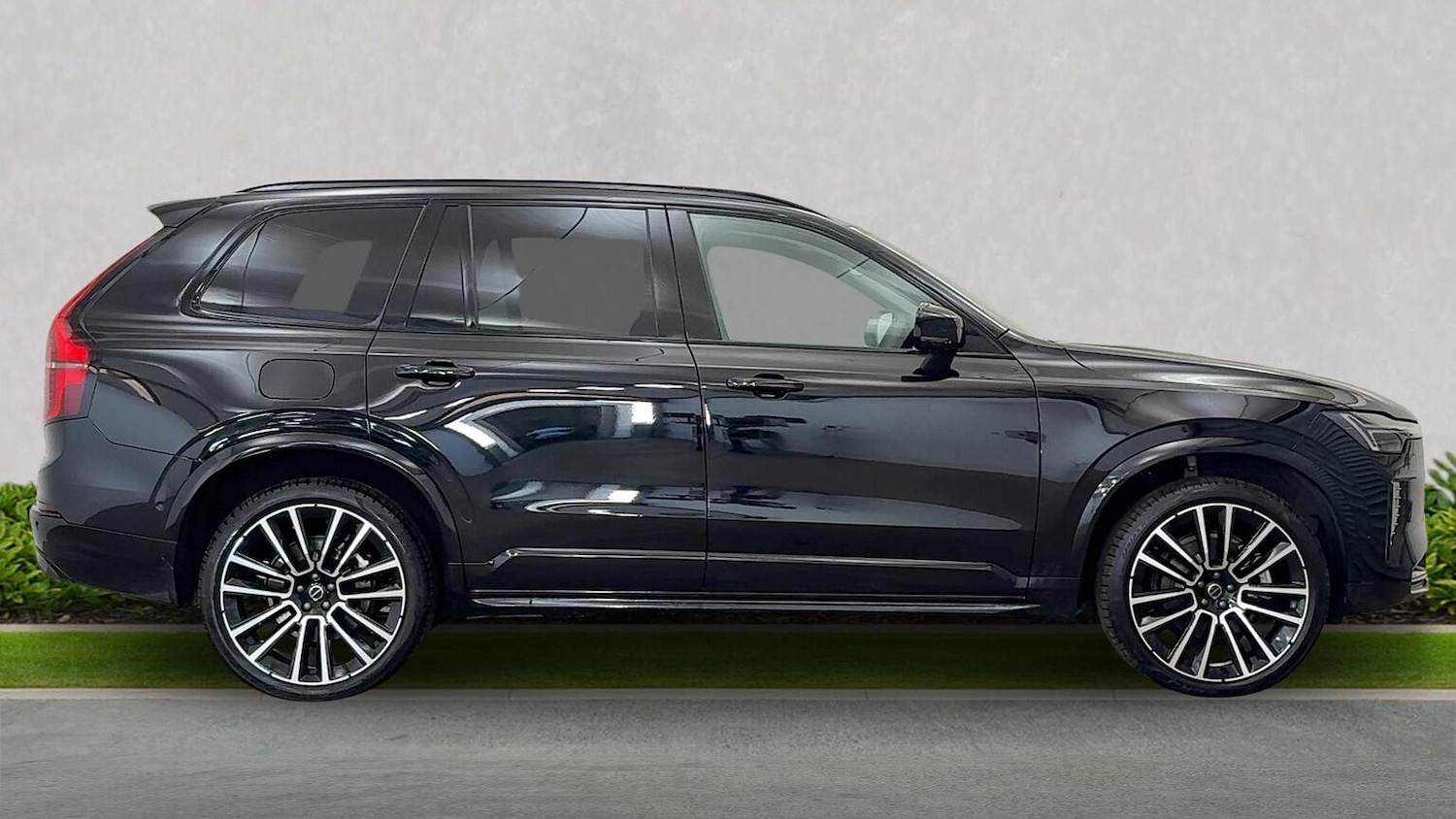 Used Volvo XC90 2025 for sale - 76969032: Photo 4