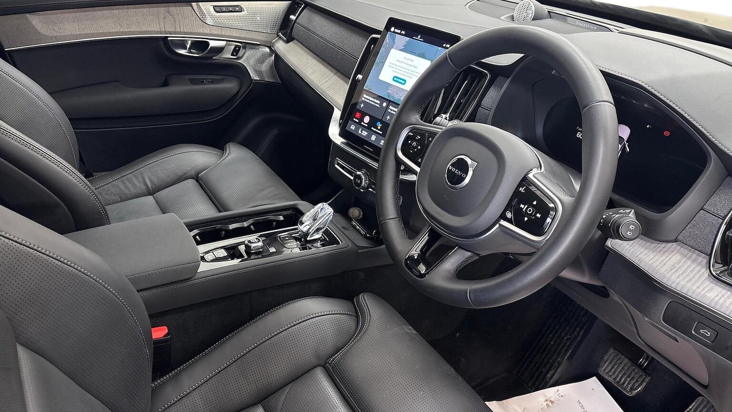 Used Volvo XC90 2025 for sale - 76969032: Photo 8