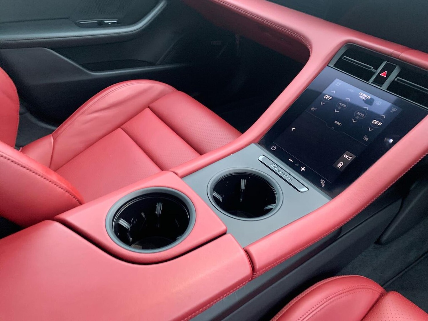 Used Porsche Taycan 2022 for sale - 77629373: Photo 13