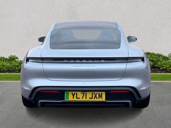 Used Porsche Taycan 2022 for sale - 77629373: Photo