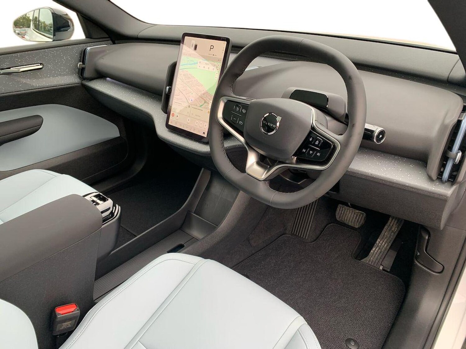 Used Volvo EX30 2025 for sale - 76369144: Photo 15