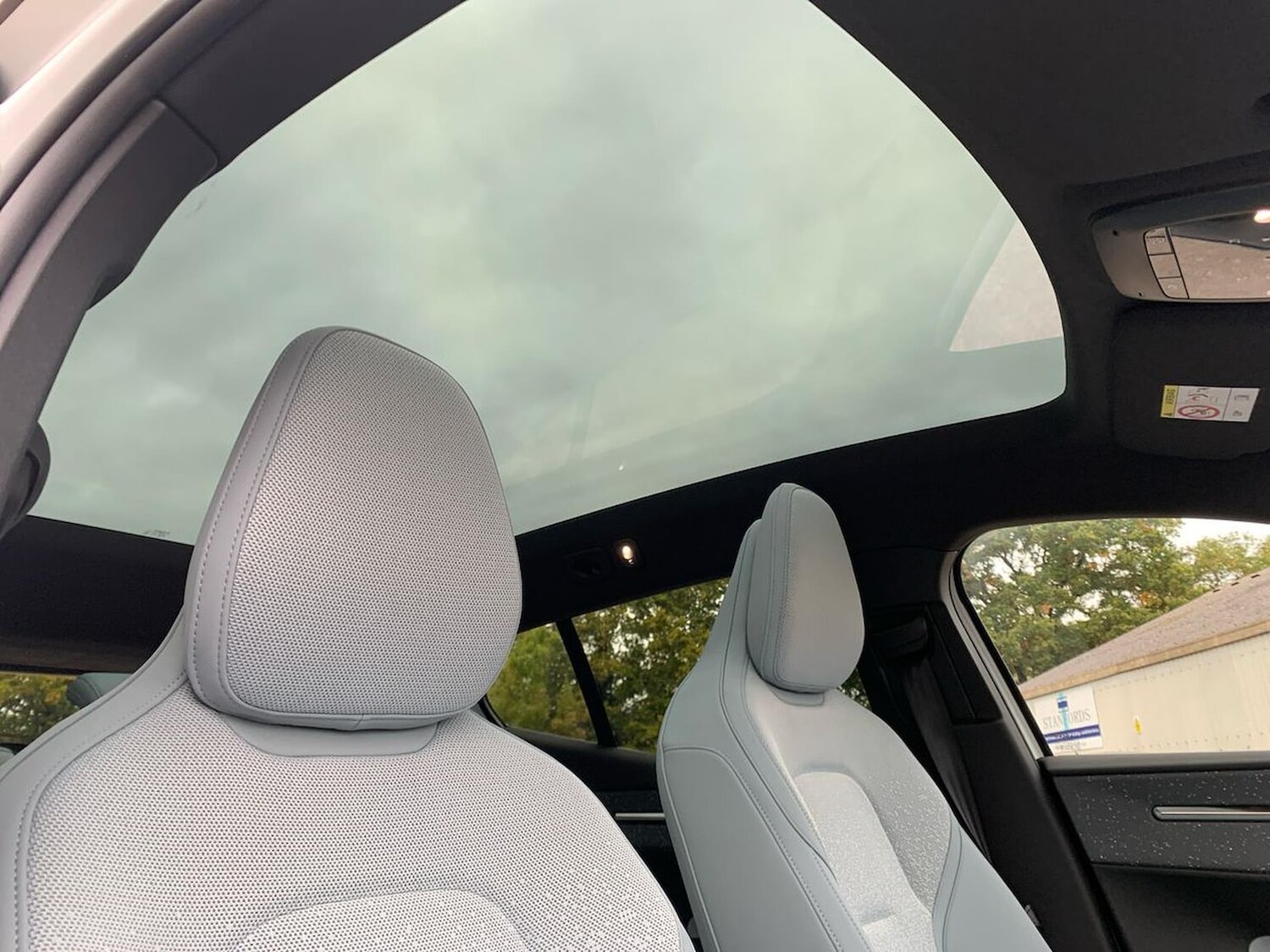 Used Volvo EX30 2025 for sale - 76369144: Photo 30