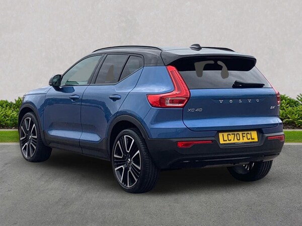 Used Volvo XC40 2020 for sale - 76305402: Photo 2
