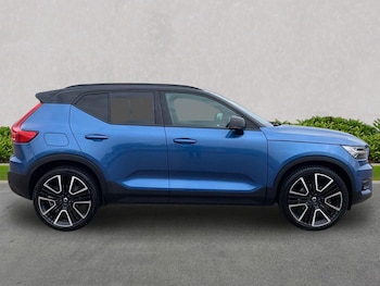Used Volvo XC40 2020 for sale - 76305402: Photo