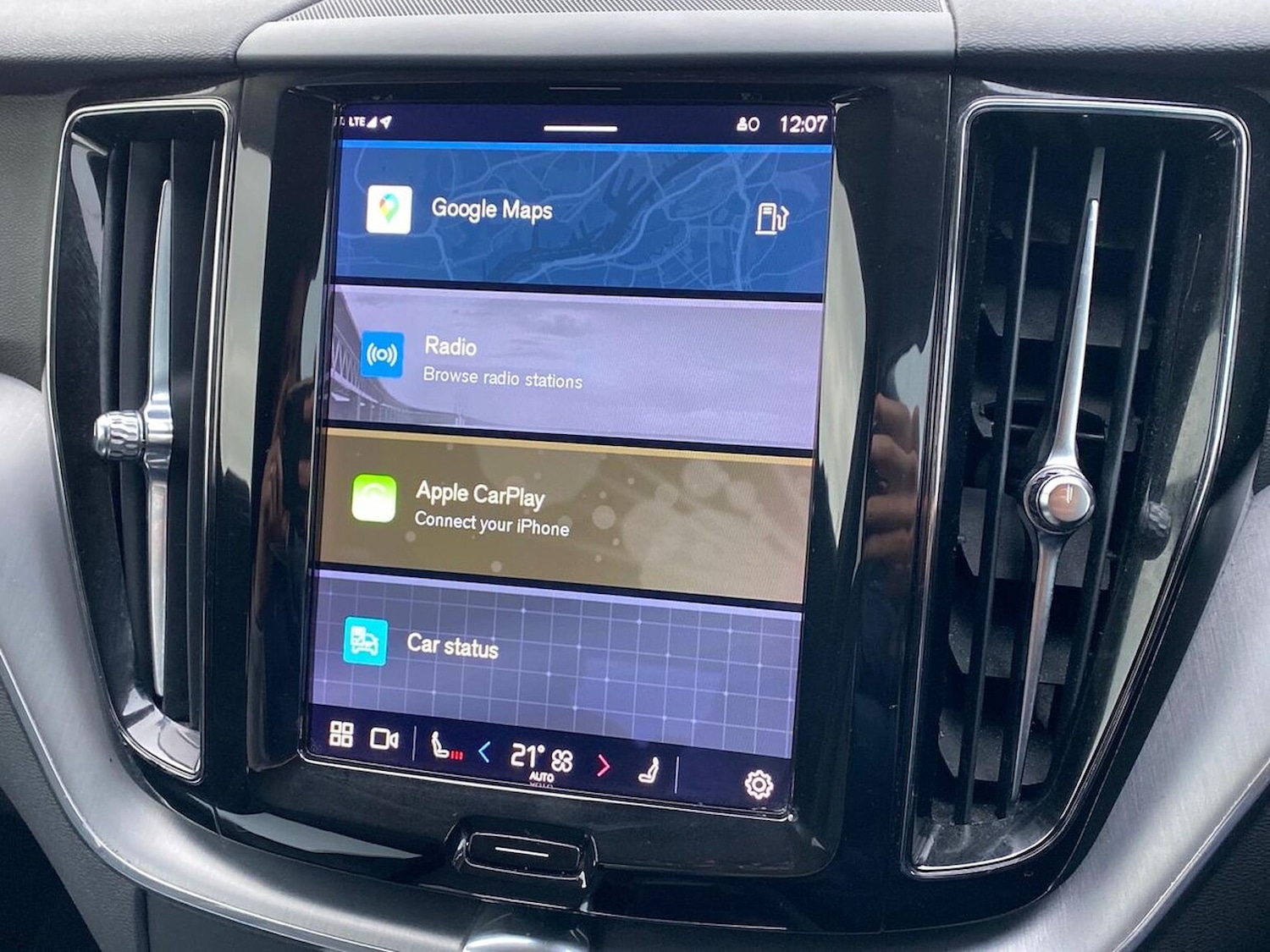 Used Volvo XC60 2022 for sale - 76374363: Photo 11