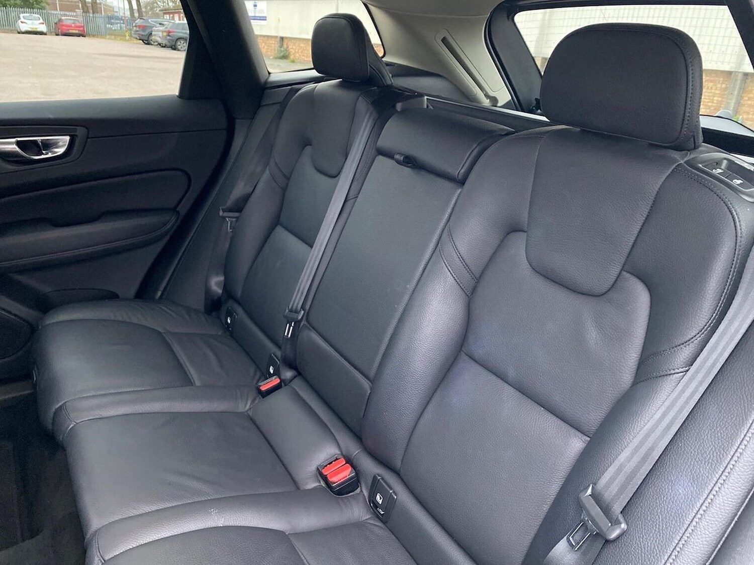 Used Volvo XC60 2022 for sale - 76374363: Photo 16