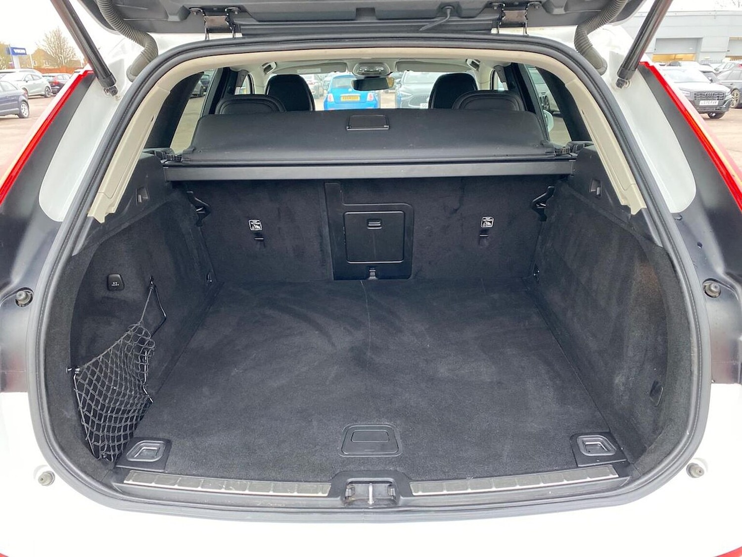 Used Volvo XC60 2022 for sale - 76374363: Photo 17