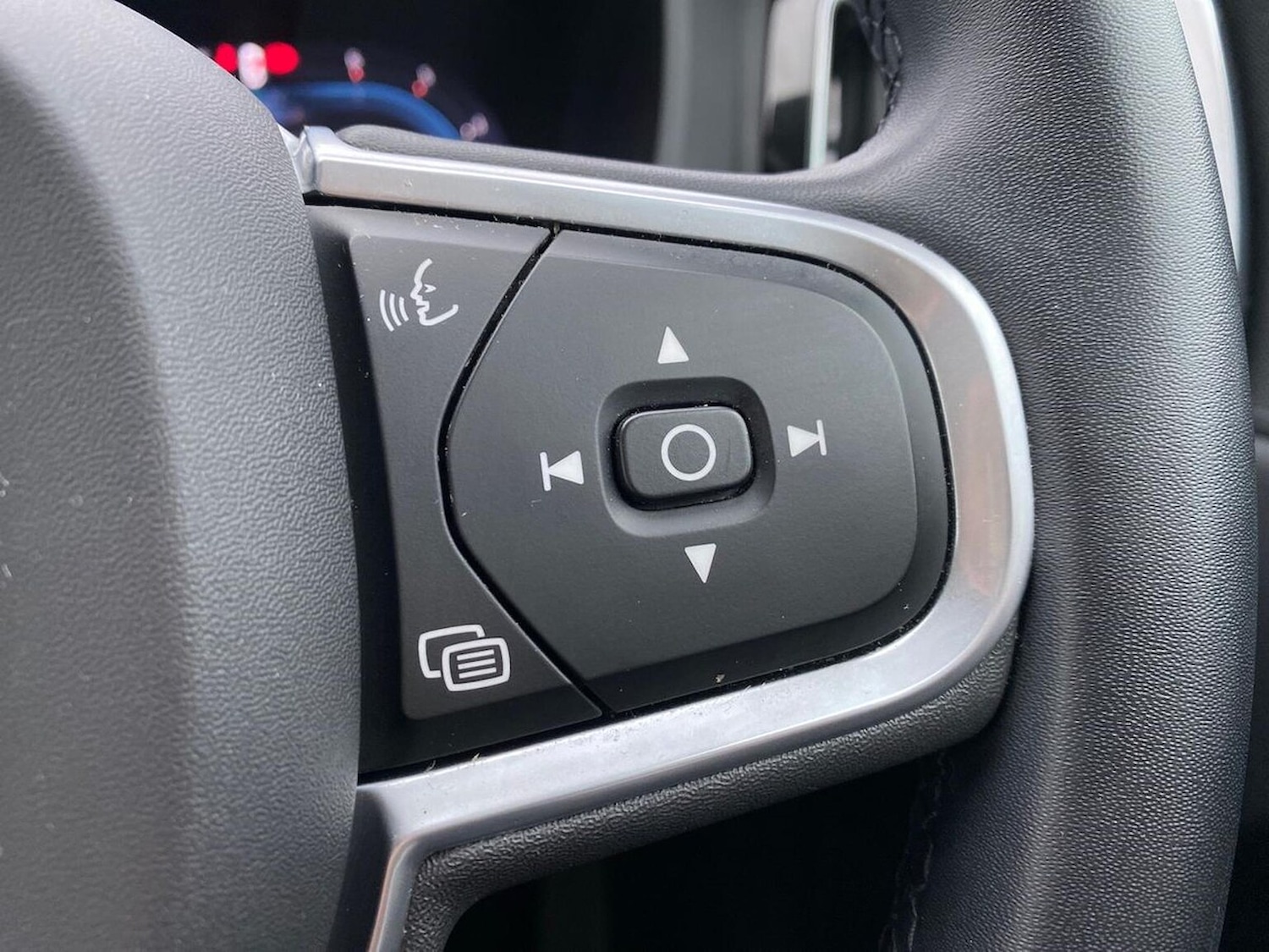 Used Volvo XC60 2022 for sale - 76374363: Photo 26