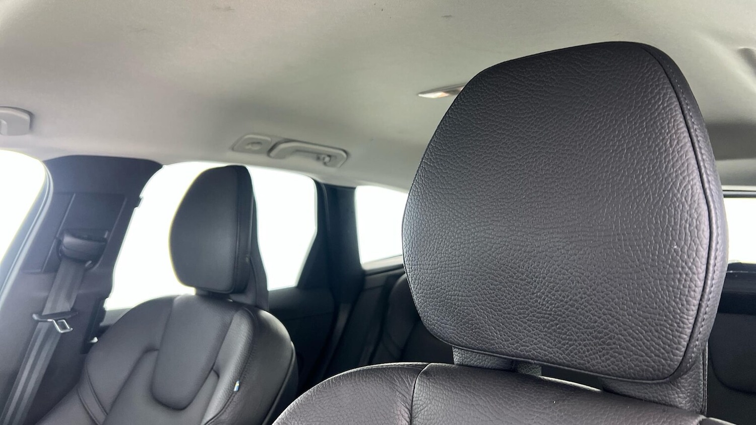 Used Volvo XC60 2022 for sale - 76374363: Photo 6