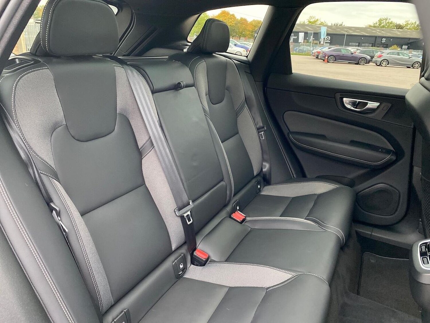 Used Volvo XC60 2021 for sale - 76198348: Photo 16