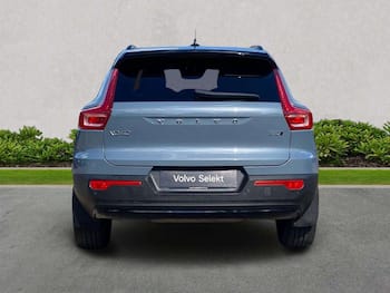 Used Volvo XC40 2021 for sale - 79703730: Photo