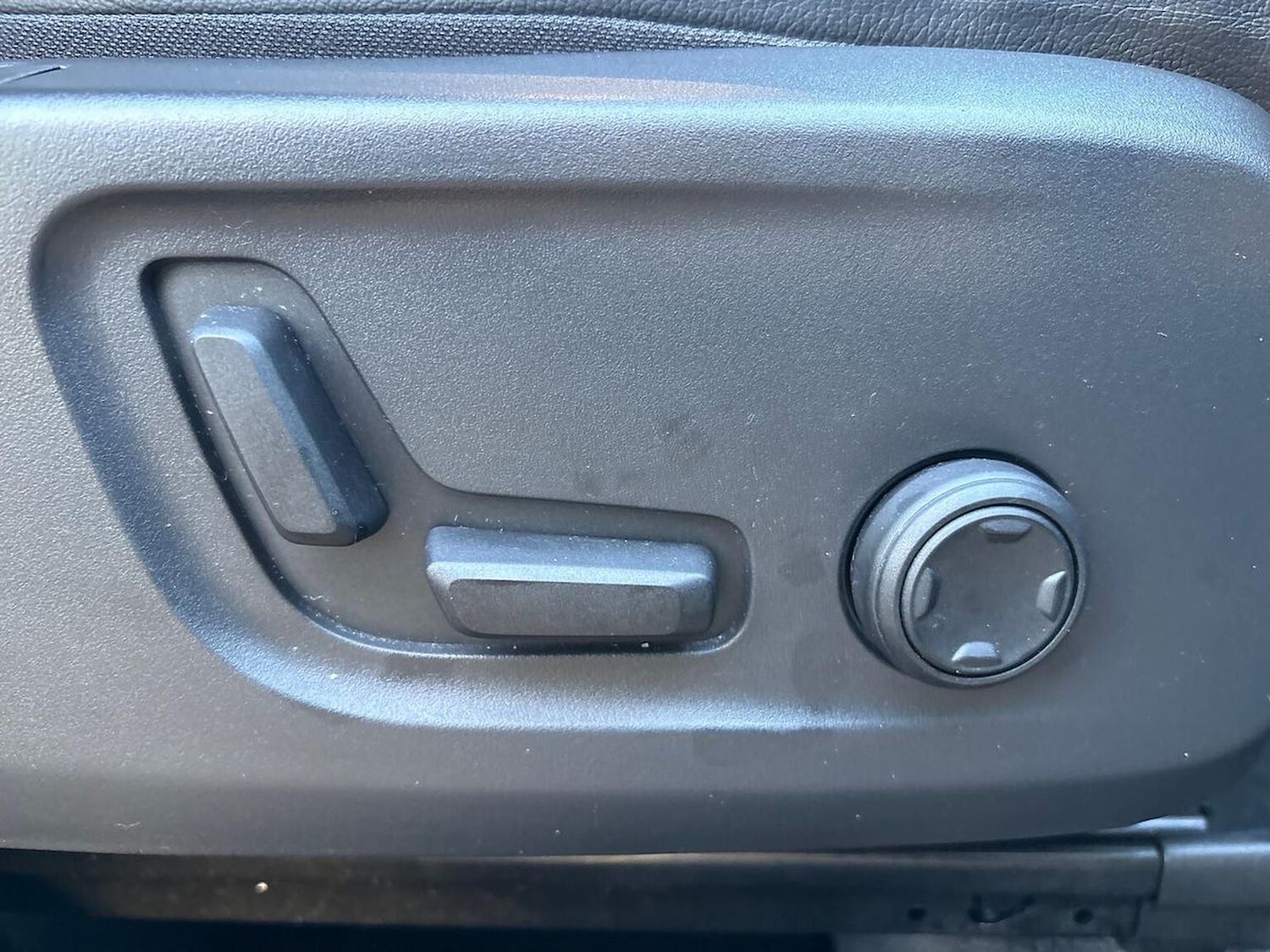 Used Volvo XC40 2022 for sale - 77487519: Photo 30