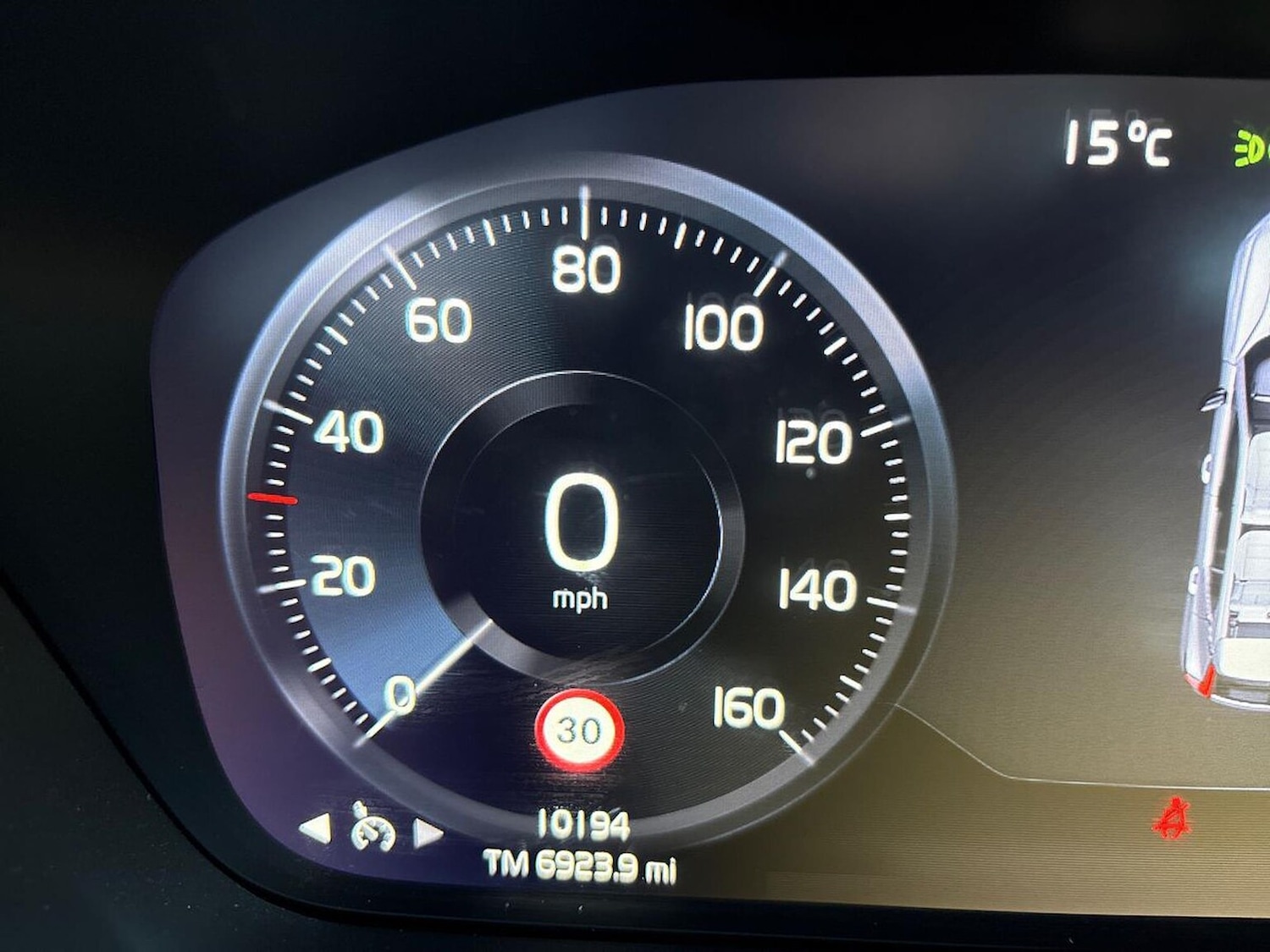 Used Volvo XC40 2022 for sale - 77487519: Photo 31