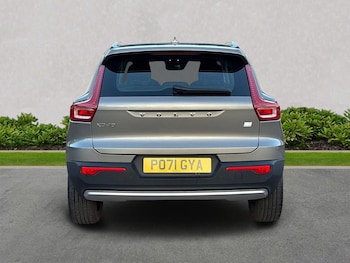 Used Volvo XC40 2022 for sale - 77487519: Photo