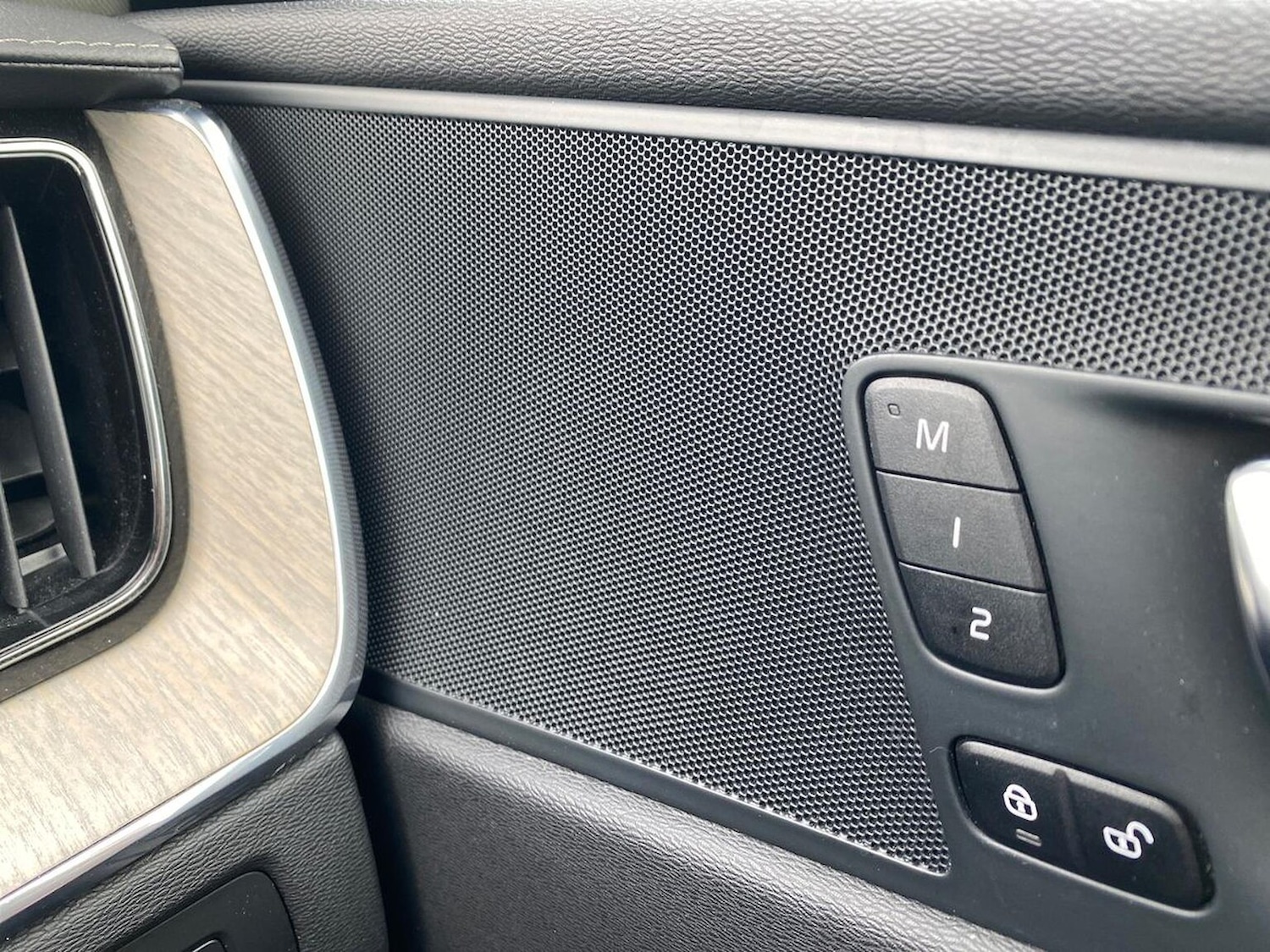 Used Volvo XC60 2020 for sale - 77694437: Photo 31