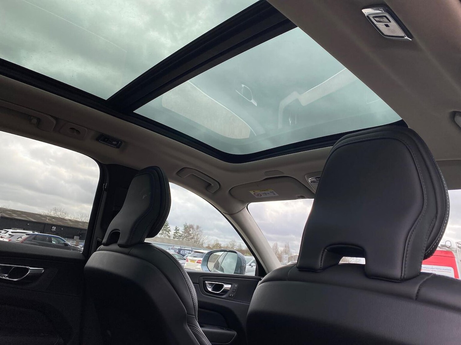 Used Volvo XC60 2020 for sale - 77694437: Photo 32