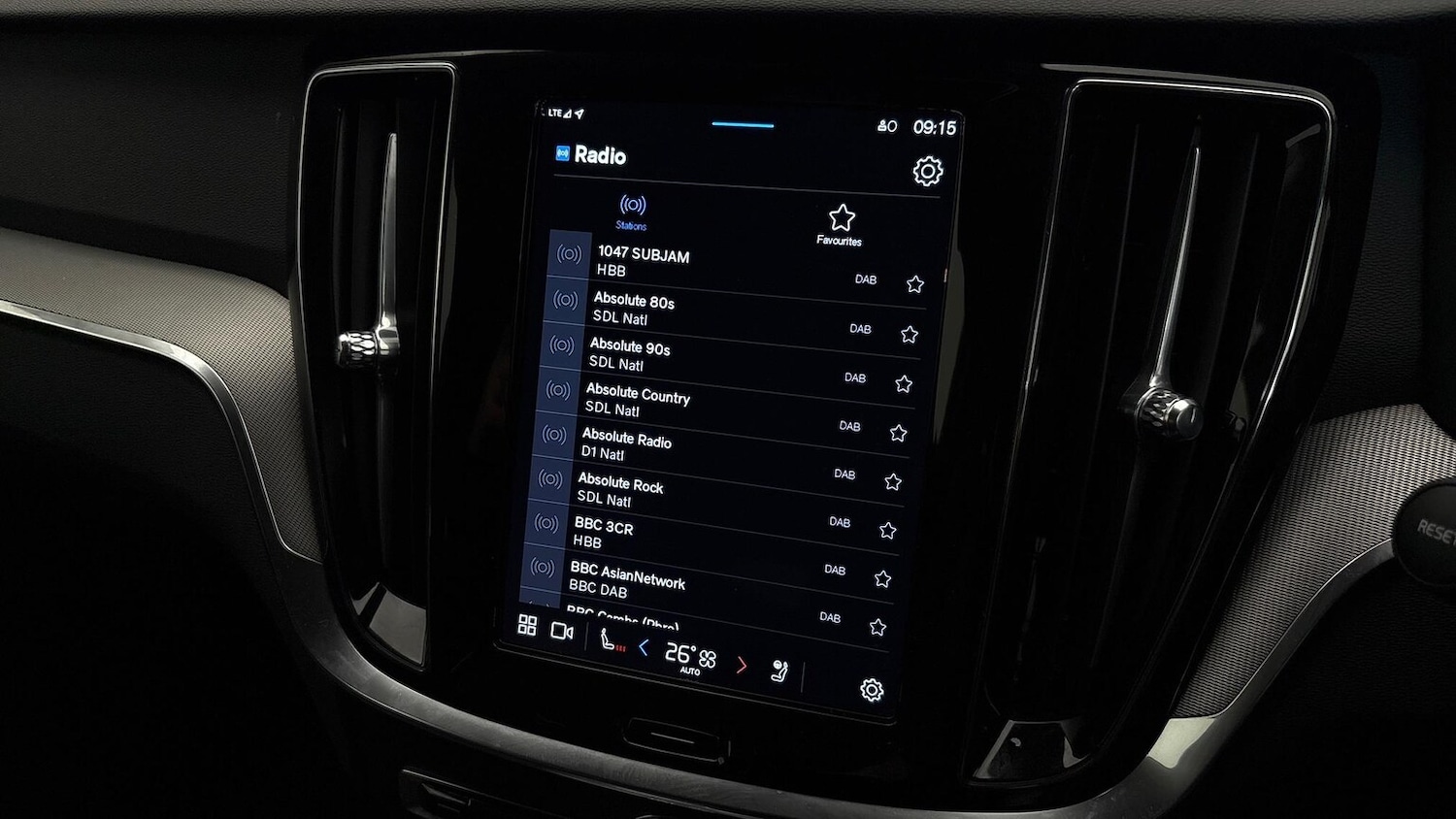 Used Volvo V60 2025 for sale - 76837120: Photo 11