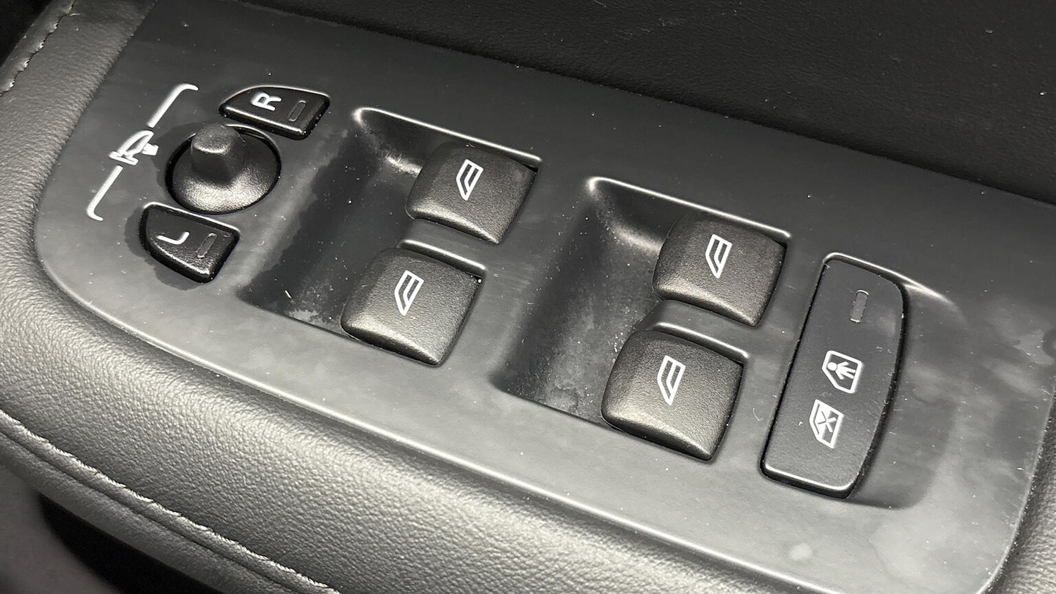 Used Volvo V60 2025 for sale - 76837120: Photo 21