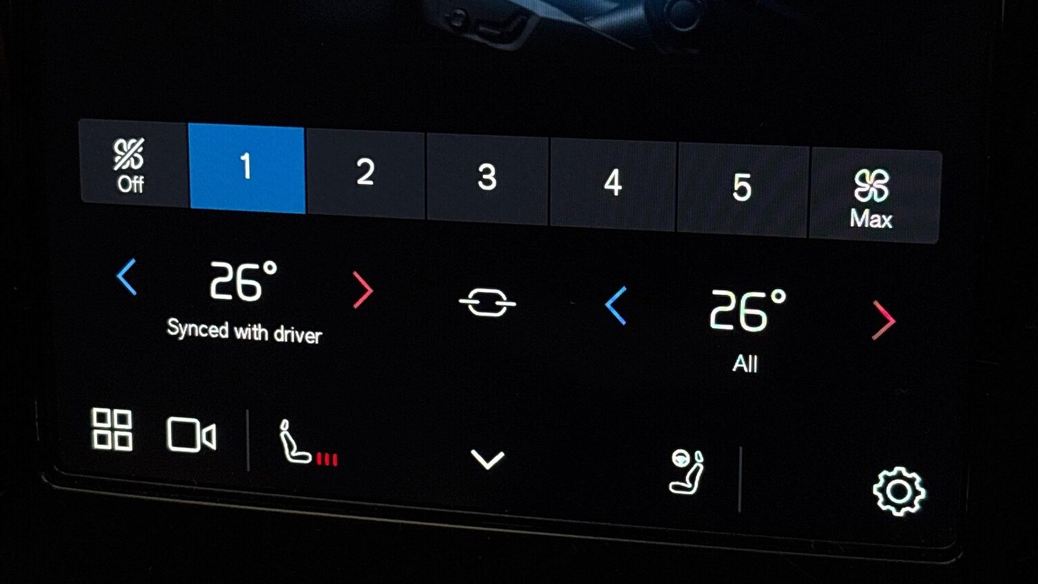 Used Volvo V60 2025 for sale - 76837120: Photo 36